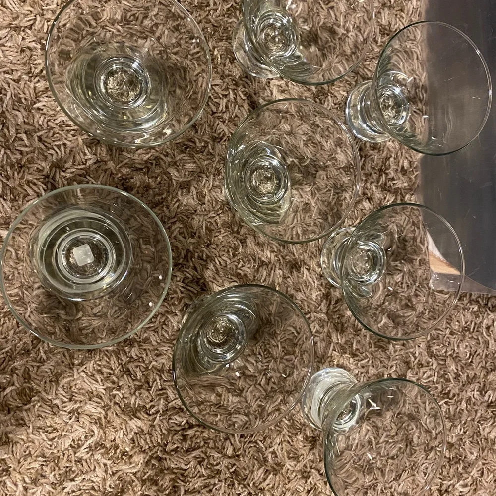 Set of 4 brand new Dizzy cocktail glasses by Crate & Barrel